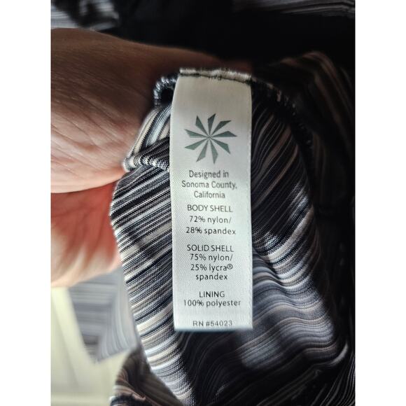 GUC Athleta Veracruz Stripe Swim Tankini Size XXS (364) - Picture 2 of 4